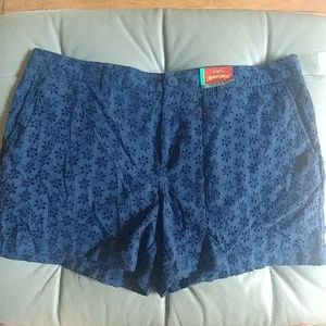 💥SALE 💥 NWT Chino shorts
